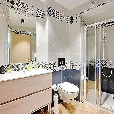 Elegant With Terrace - 1br4p- Vanves *