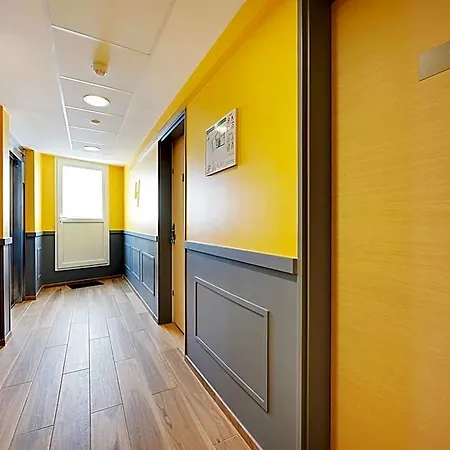 Elegant With Terrace - 1br4p- Vanves *