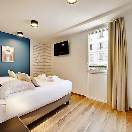 Apartment Elegant With Terrace - 1br4p- Vanves *