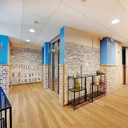 Apartment Elegant With Terrace - 1br4p- Vanves *